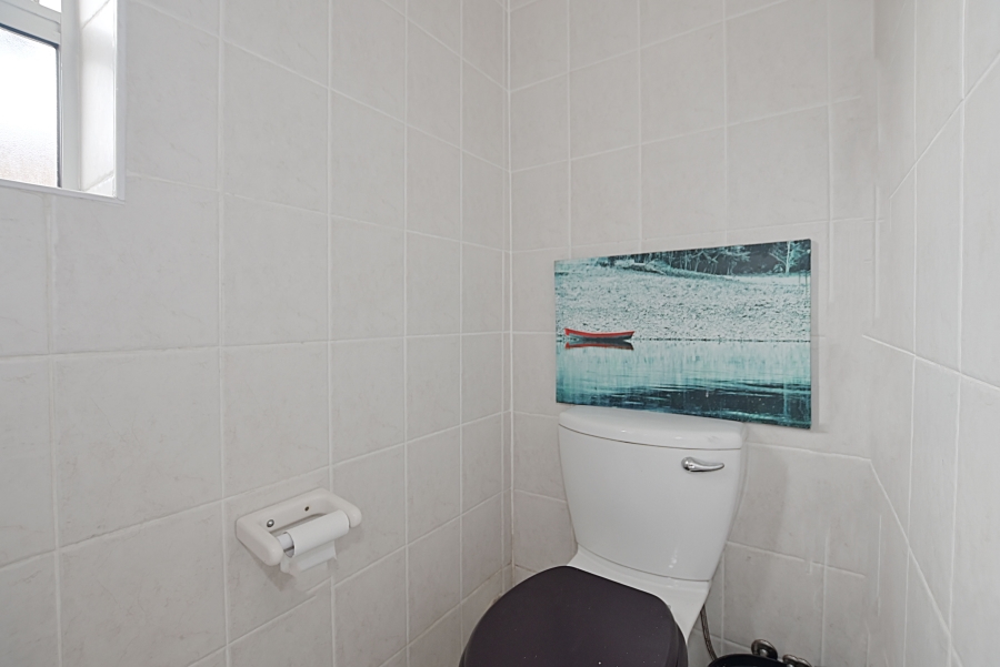 3 Bedroom Property for Sale in Parklands Western Cape